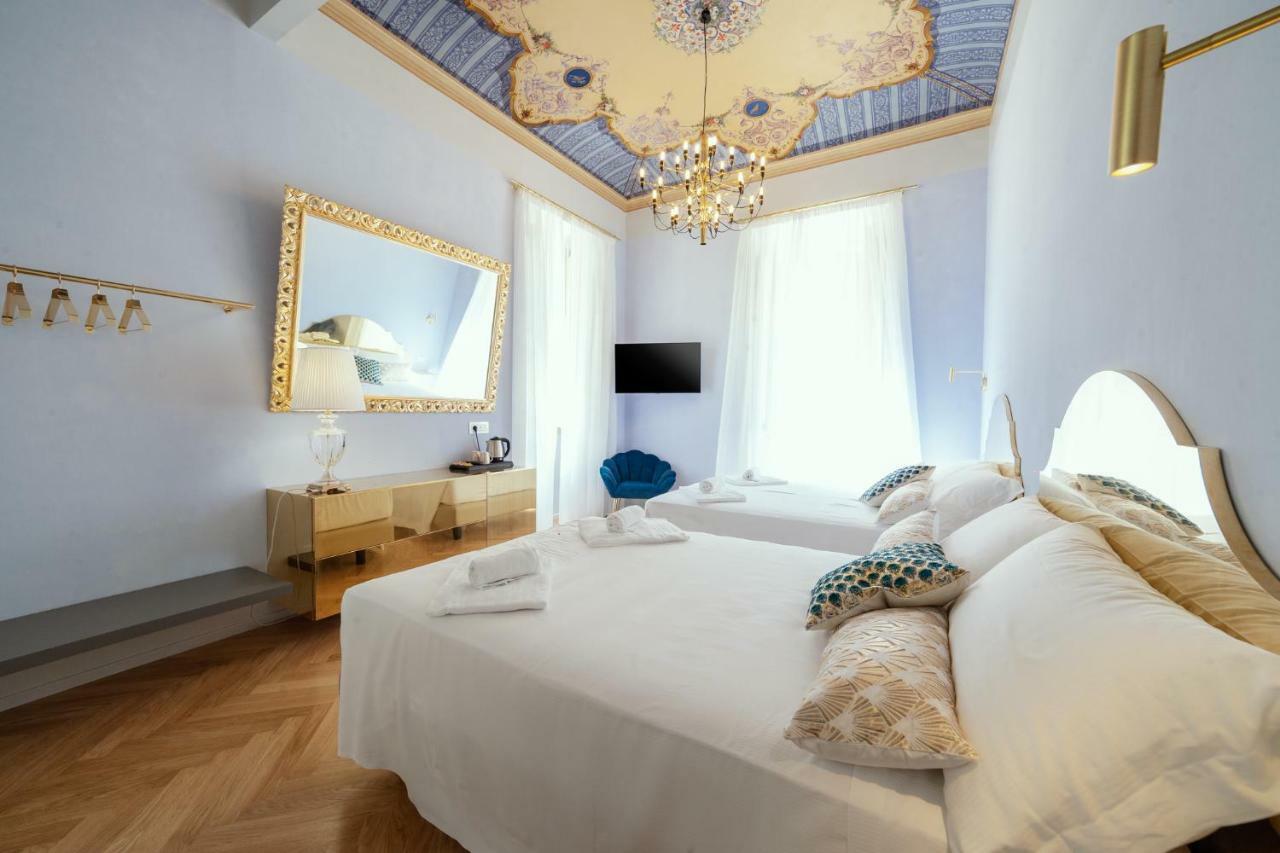 Palazzo Dei Grifoni - Luxury Suites - San Benedetto del Tronto Extérieur photo