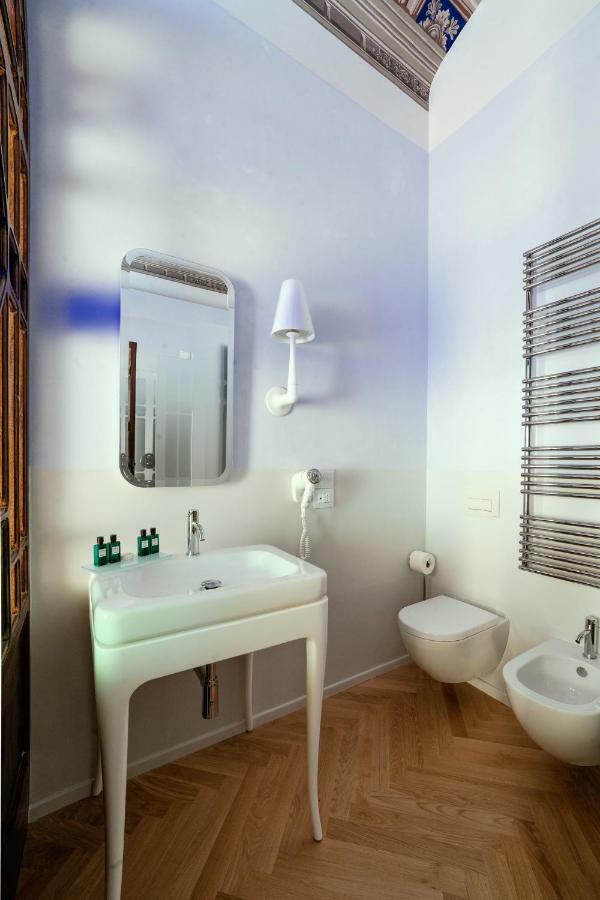 Palazzo Dei Grifoni - Luxury Suites - San Benedetto del Tronto Extérieur photo
