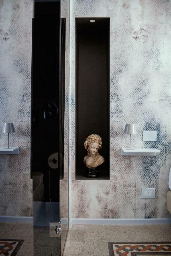 Palazzo Dei Grifoni - Luxury Suites - San Benedetto del Tronto Extérieur photo